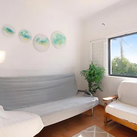 Apartment Mourisca