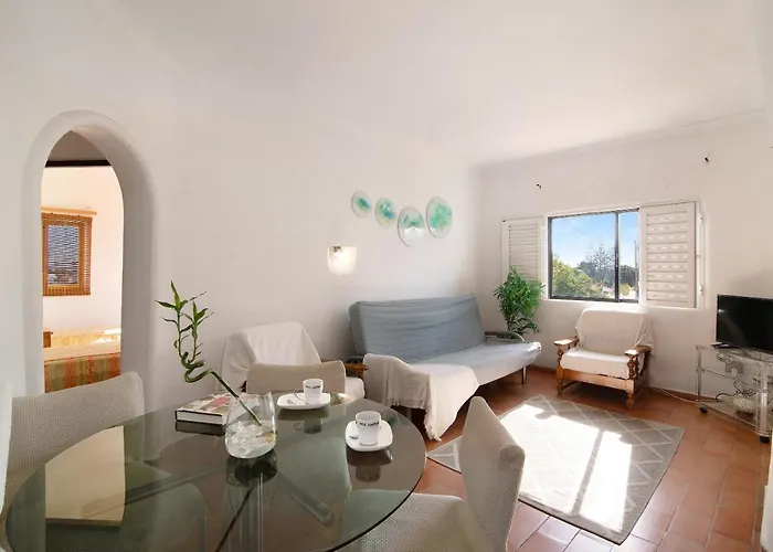 Mourisca * Porches (Algarve)